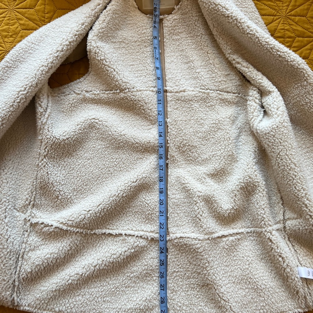 NWOT, Athleta, Faux Tan Suede Sherpa Vest, L/XL - Picture 10 of 11